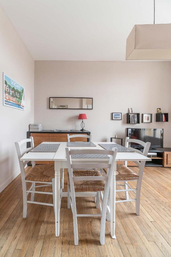 Le Larbaud - Appartement Calme Et Lumineux En Centre Ville Vichy Eksteriør billede